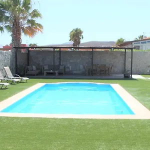 https://villa-golf-heated-saltwater-pool-leisure-wifi.in-canary-islands.com