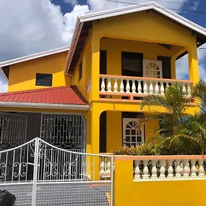 Donamae 2 Story Barbados House Holiday home