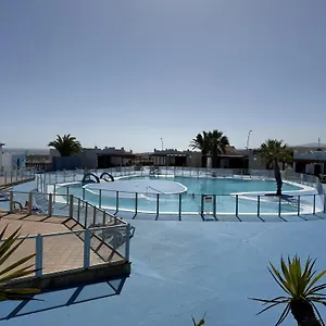 https://castillo-sol-bungalow.in-canary-islands.com